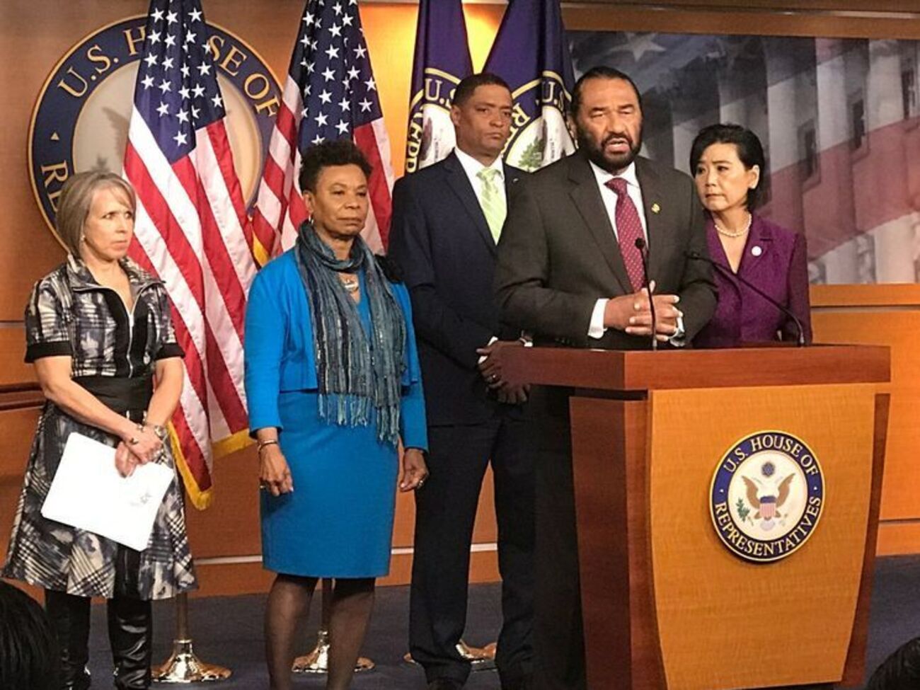 Ел Грін є членом Демократичної партії