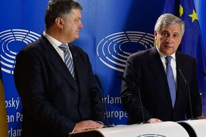 Президенти України та Європарламенту зустрілися після церемонії підписання безвізу