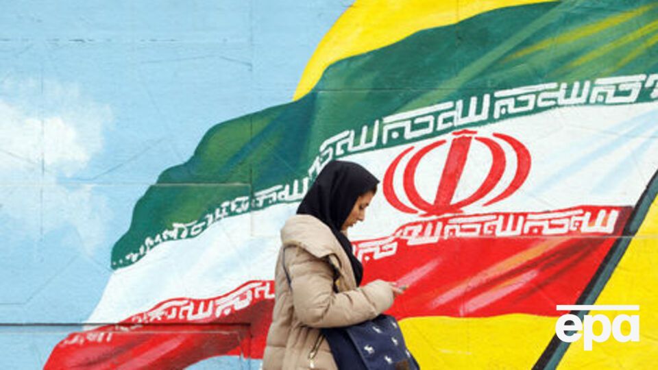 Санкції пов'язані з подальшою розробкою Іраном ядерної програми