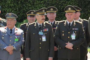 Муженко відвідав штаб-квартиру НАТО у Брюсселі