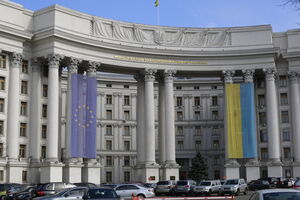 Постраждалих туристів доставили в лікарню