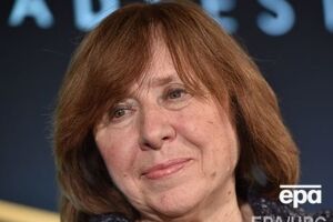 Алексієвич є білоруською письменницею українського походження