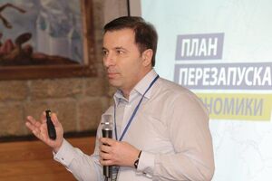 Валерий Коновалюк: Надо торговать товаром, а не сырьем