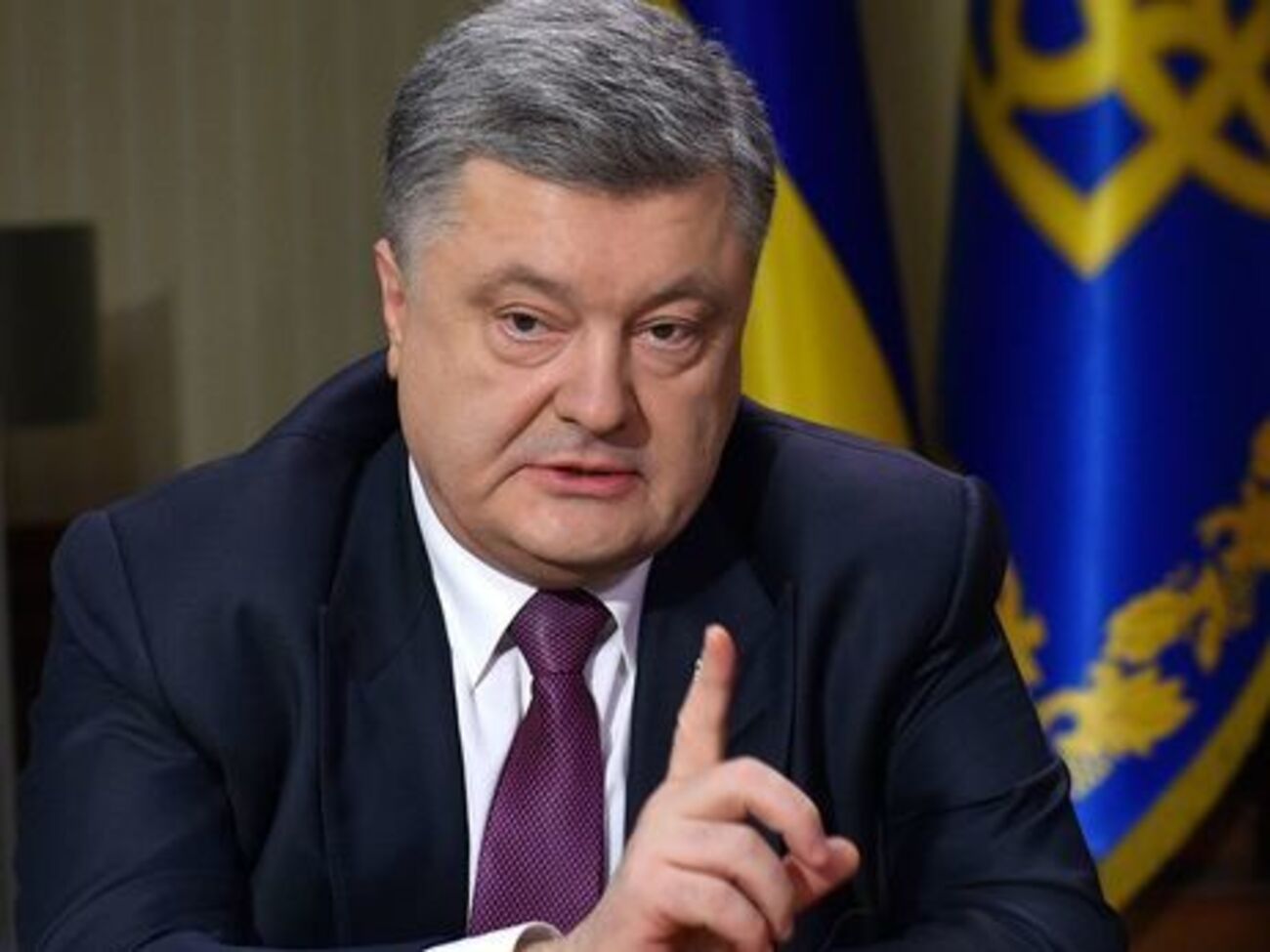 Порошенко: Окупанти роблять усе, щоб і далі видавлювати волелюбний народ зі своєї рідної землі