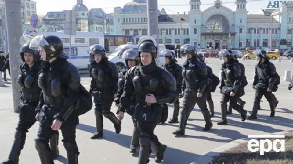 Учасник акції "Він нам не Дімон" Юрій Кулій у суді визнав свою провину в насильстві щодо поліцейського