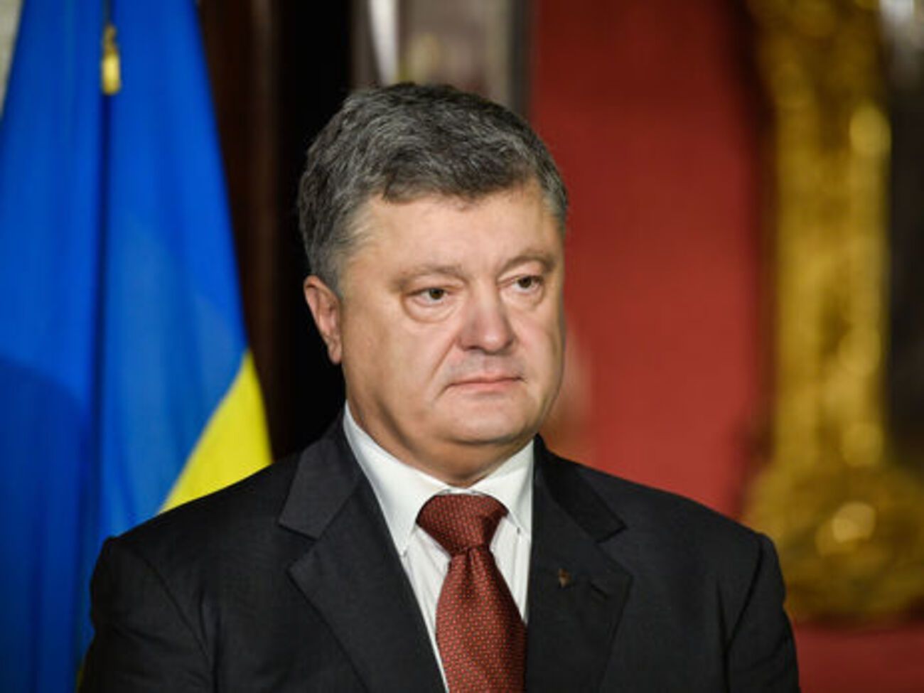 Порошенко: Безвіз зараз є українським, належить українському народові