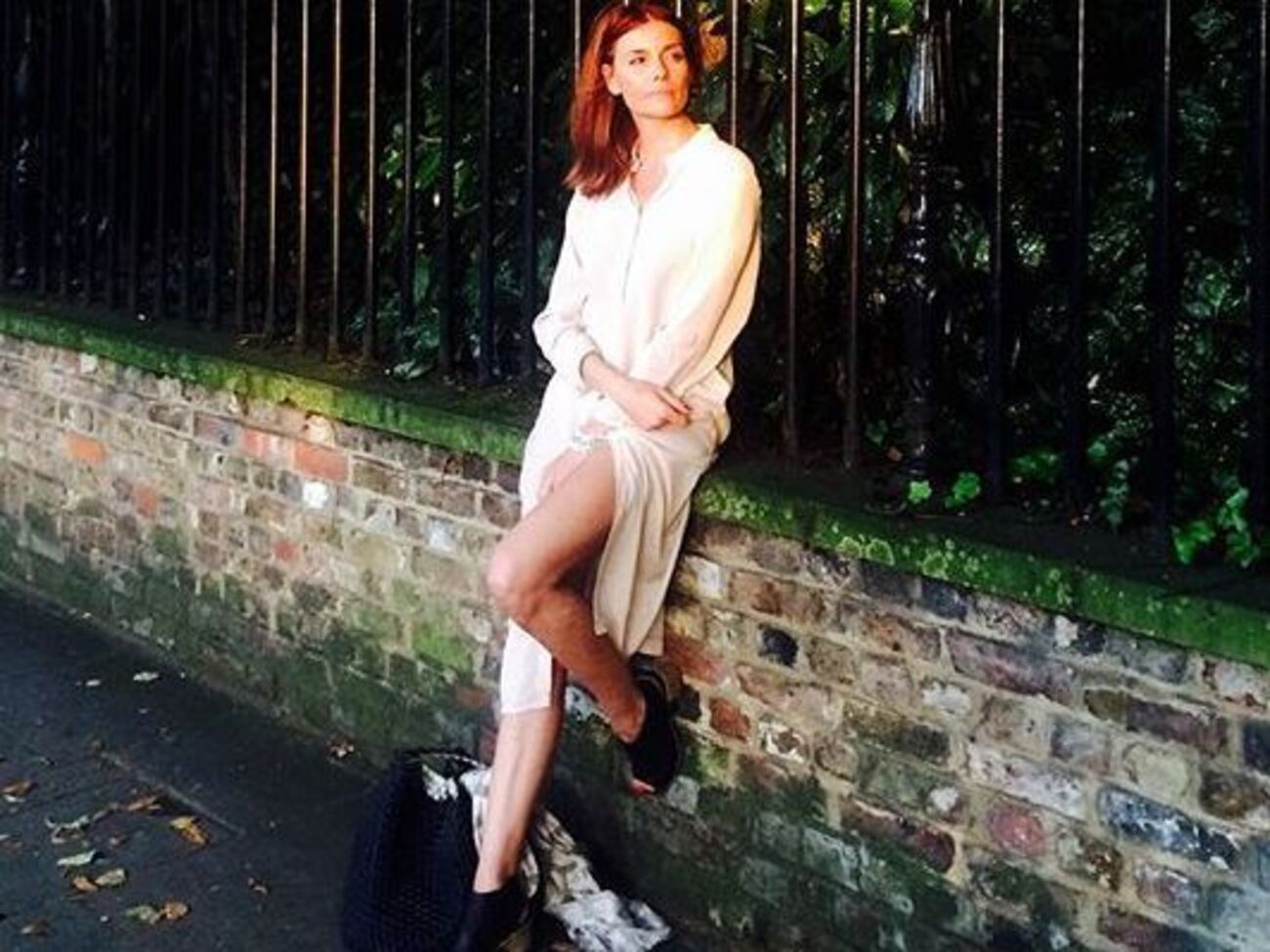 Толкалина:&nbsp;Как за минуту привести себя в форму перед спектаклем после долгой дороги? А вот так!