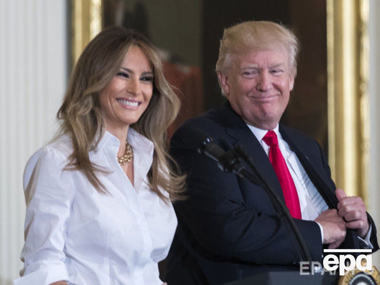 Трамп и его жена отправляются в международное турне