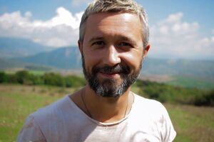 Бабкін: Це моя Веселина Сергіївна. І це її перша роль. 2011 рік