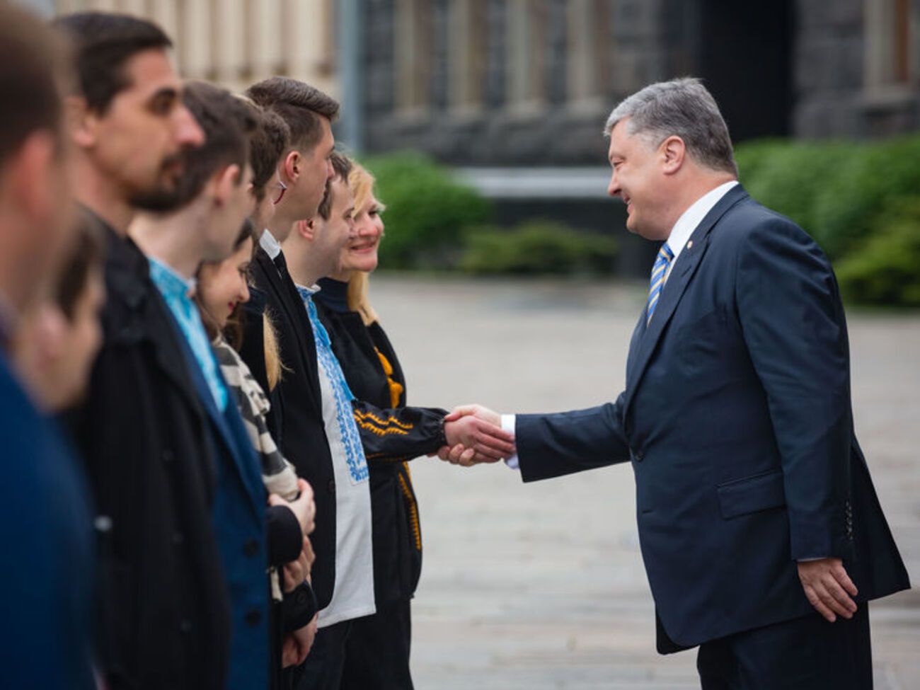 За Порошенко готовы проголосовать 10,3% опрошенных, решивших пойти на выборы президента