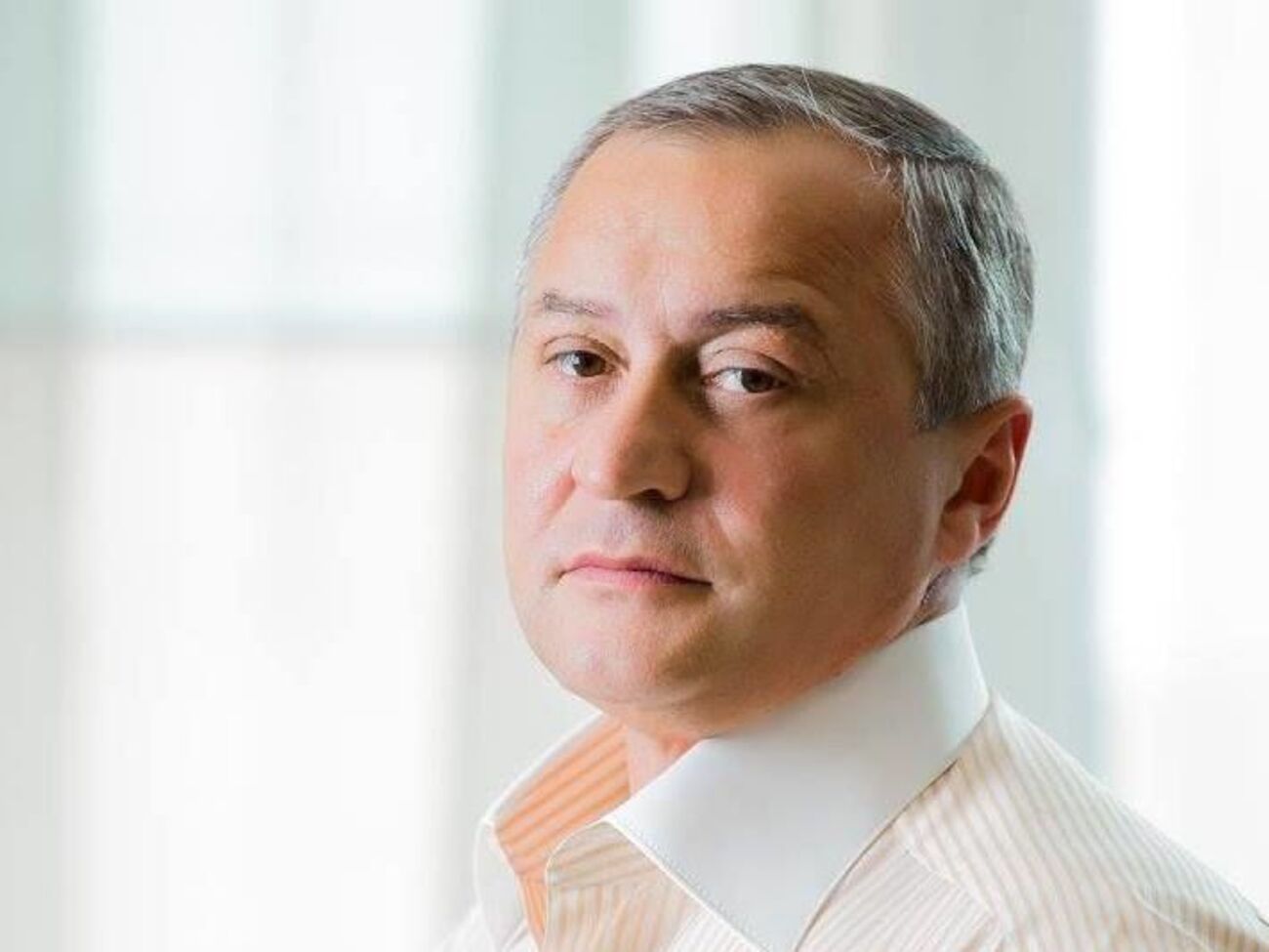 Бобов заявляет, что "всегда прозрачно декларировал все суммы доходов"