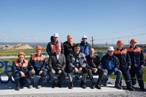 Валуев считает скамейку яркой и оригинальной