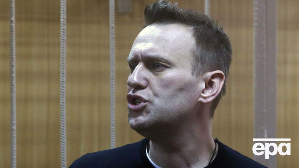 Навальному посоветовали стать более серьезным