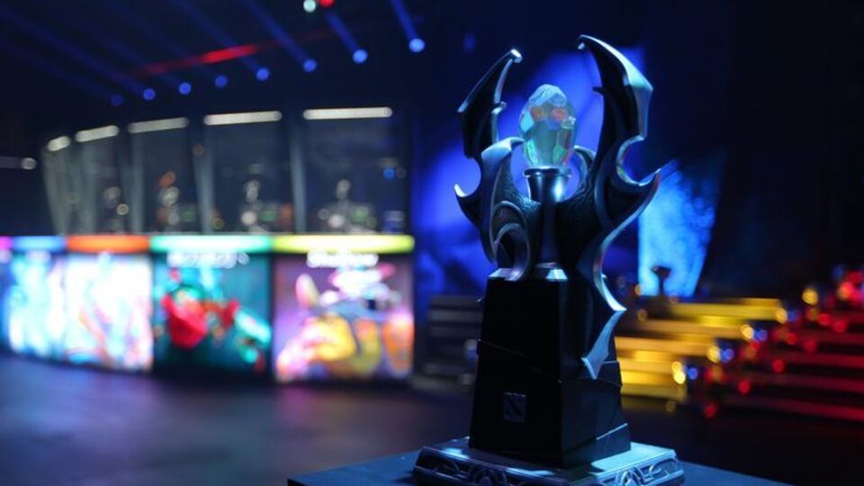 Команда-переможниця здобула Mystic Staff – кубок, виконаний у стилі одного з ігрових артефактів