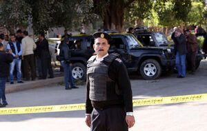 В Египте действует режим чрезвычайного положения