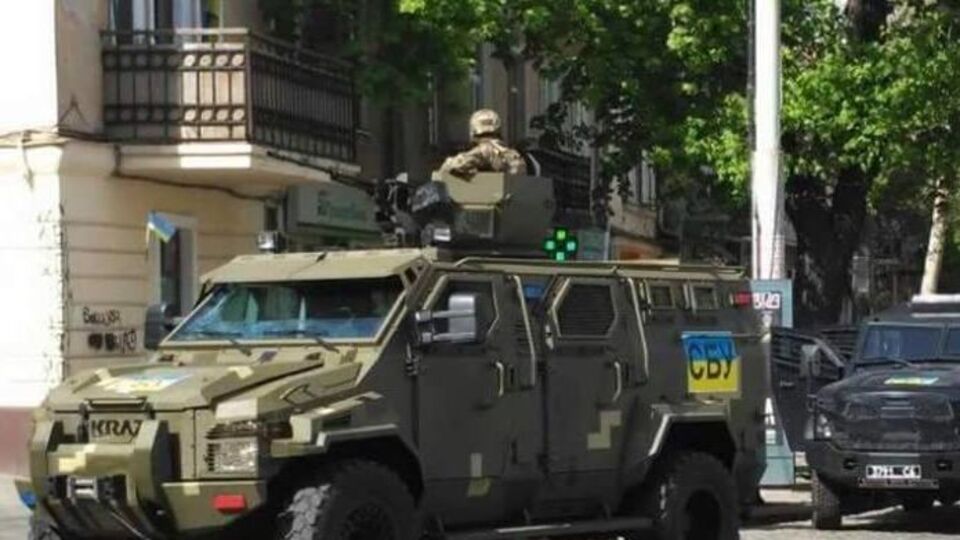 Активисты заверяют, что сотрудники СБУ присутствуют еще как минимум по трем адресам