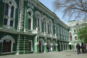 Правоохоронці перевіряють інформацію про замінування
