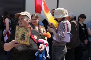 Людям дозволили повернутися на Куликове поле