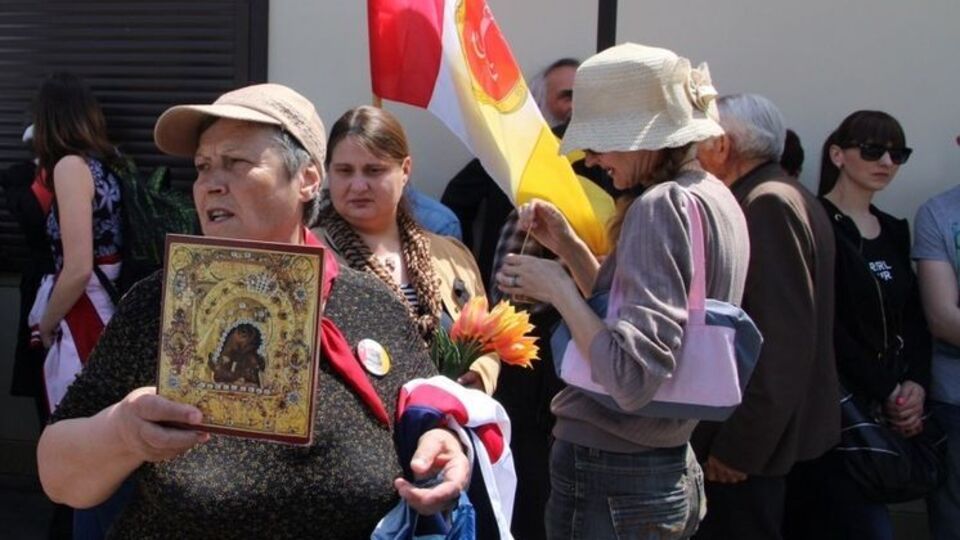 Людям дозволили повернутися на Куликове поле