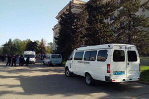 На Куликовом поле дежурят много полицейских