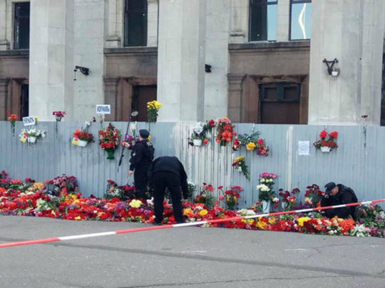 С Куликова поля эвакуировали людей из-за сообщения о взрывчатке