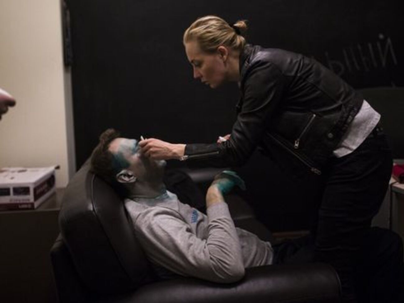 Навальный:&nbsp;Врач по-прежнему уверена, что это не могла быть просто зеленка. Там явно смесь зеленки с другой едкой жидкостью