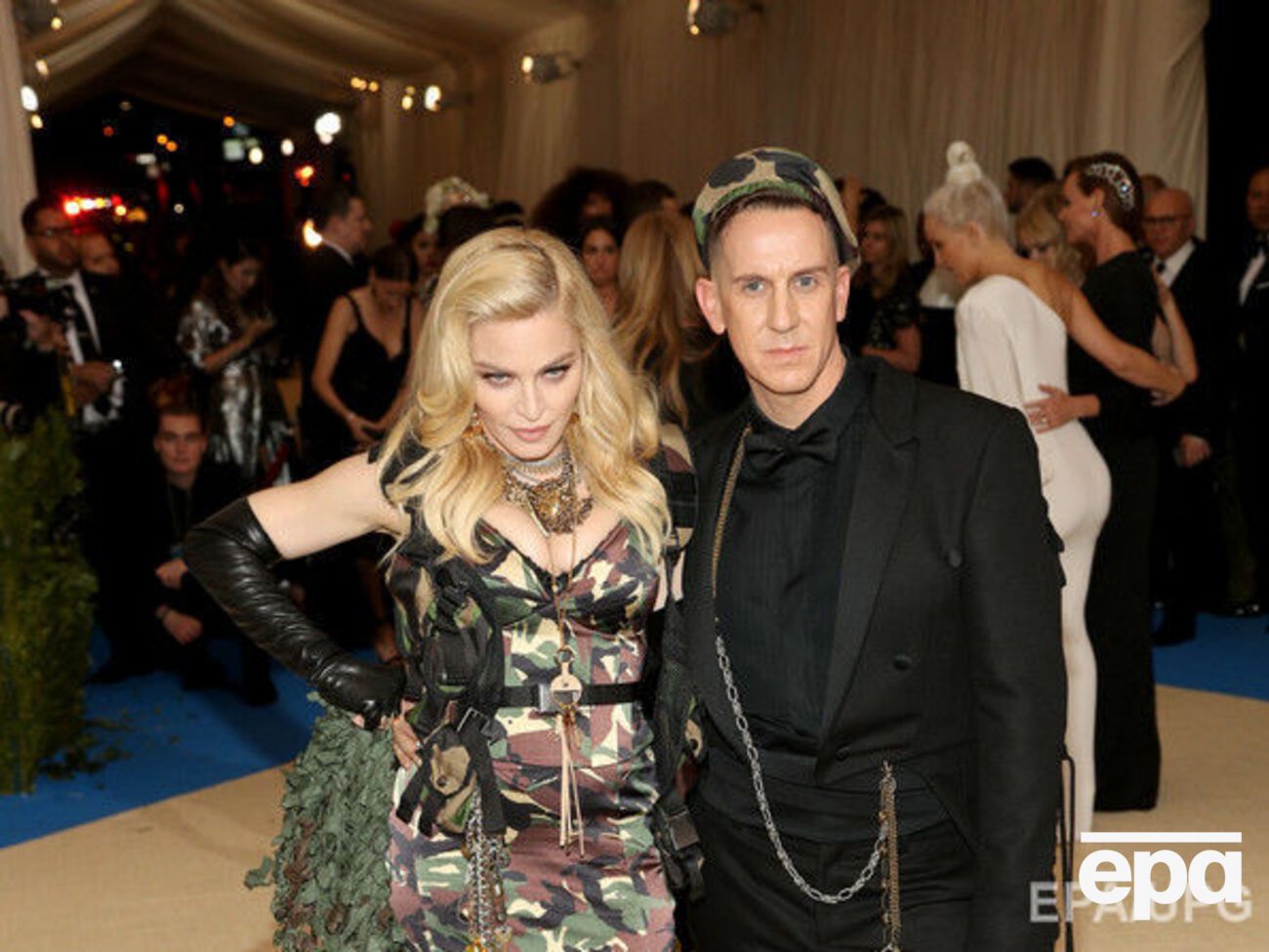 Мадонна прийшла в супроводі дизайнера Джеремі Скотта