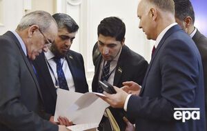 В Астані представники уряду та опозиційних сил Сирії зустрічаються за столом переговорів