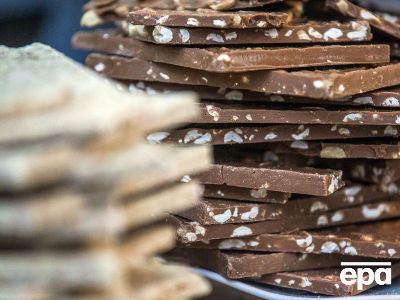 Решение касается&nbsp;шоколада и прочих готовых пищевых продуктов, содержащих какао