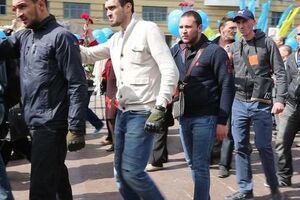 9 мая в Днепре произошло столкновение между титушками и ветеранами АТО