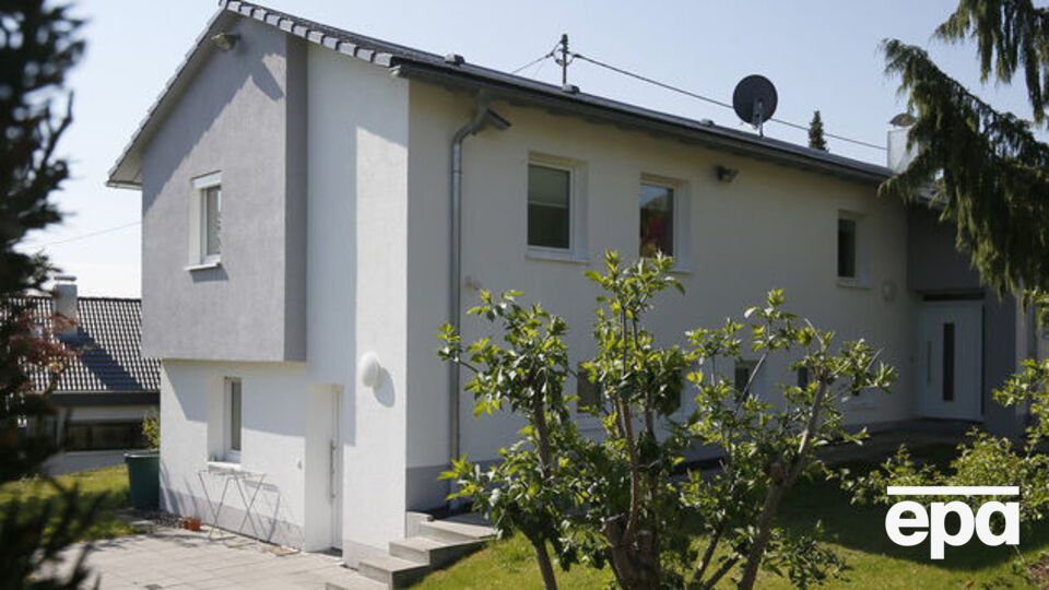 Правоохранители обыскали дом Сергея В. в Роттенбурге