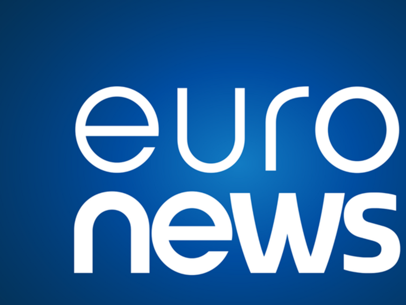 Украинский бизнесмен Дмитрий Фирташ ранее отказался от проекта, из-за чего украинскую службу телеканала решили закрыть