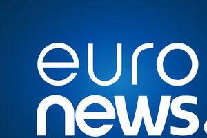 Украинский бизнесмен Дмитрий Фирташ ранее отказался от проекта, из-за чего украинскую службу телеканала решили закрыть