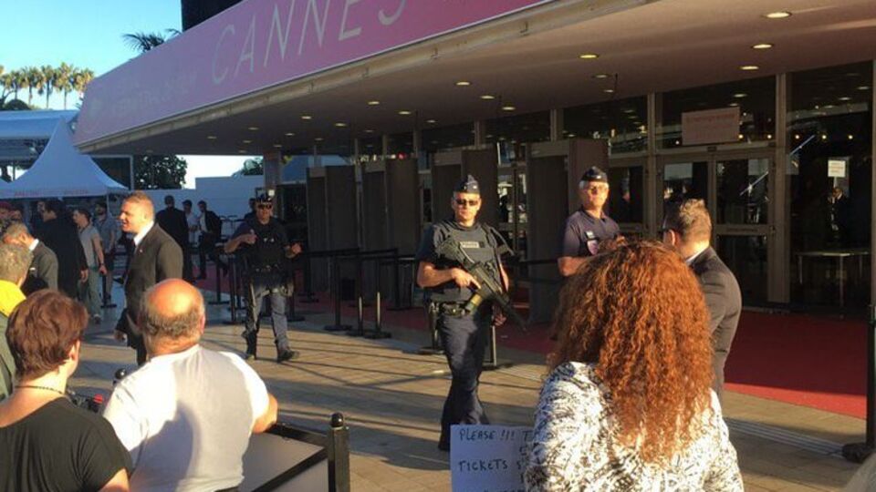 Предупреждение об угрозе взрыва отменили через 10 минут