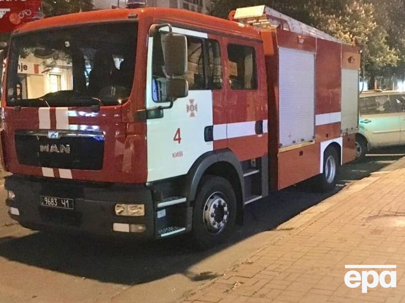 На место&nbsp;происшествия прибыли спасатели