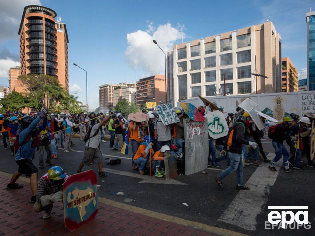У Венесуелі тривають антиурядові протести