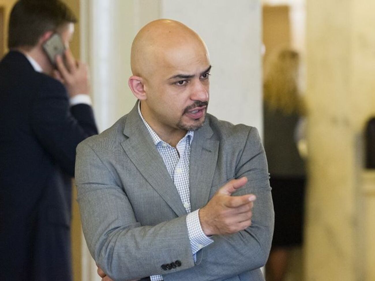 Найєм: Евромайдан, на який Собчак так наполегливо посилається, починався, координувався і спокійно обходився Facebook і Twitter