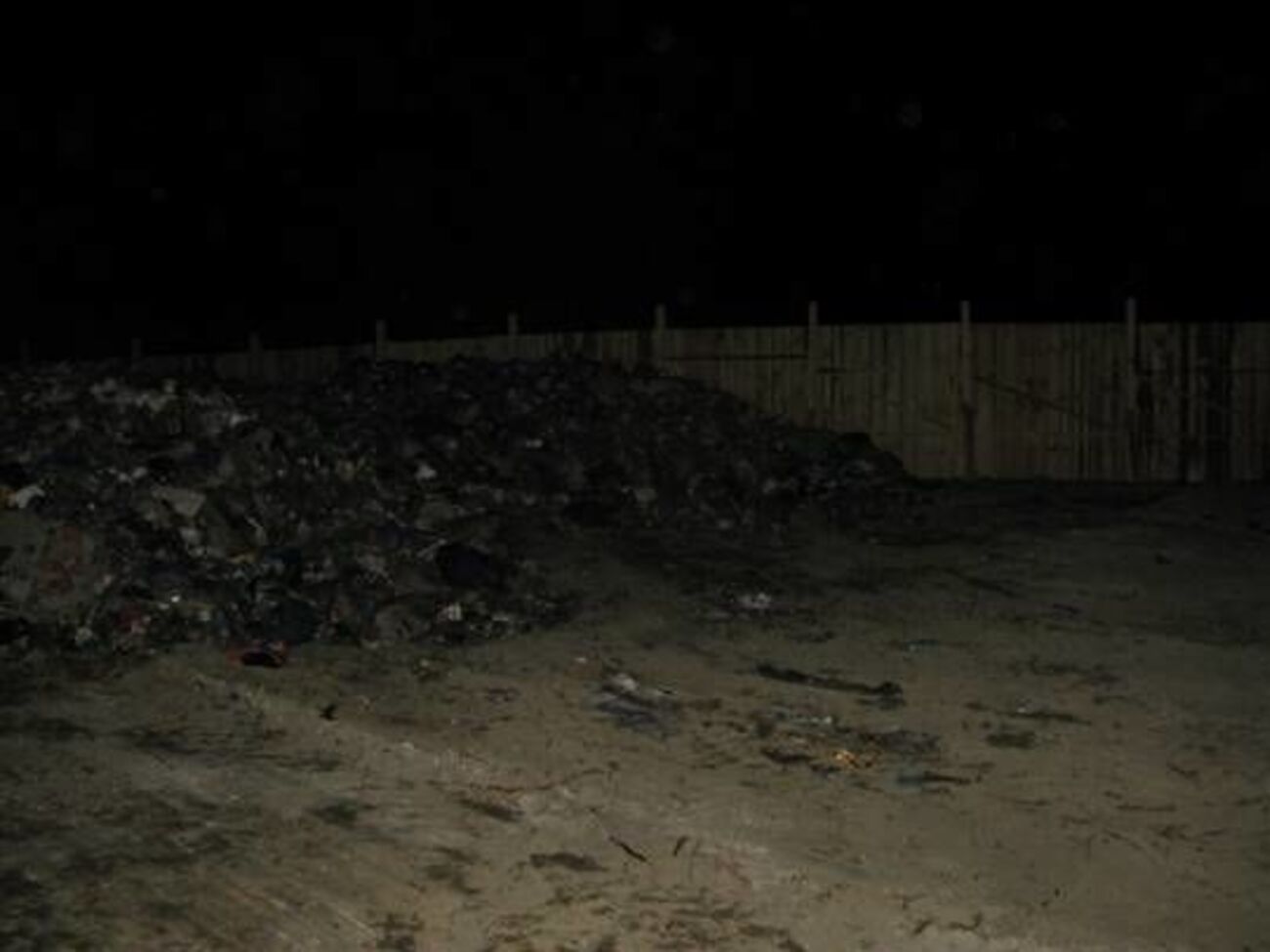 Правоохоронці поки не підтвердили, що сміття, скинуте у Київській області, зі Львова