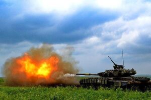 В течение 21 мая боевики вели огонь из минометов калибра 120 мм и 82 мм, БМП, танков, гранатометов и стрелкового оружия