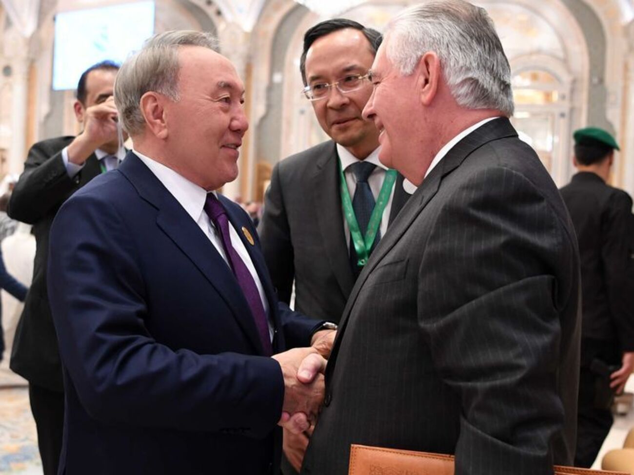 Назарбаєв зустрівся з Тіллерсоном