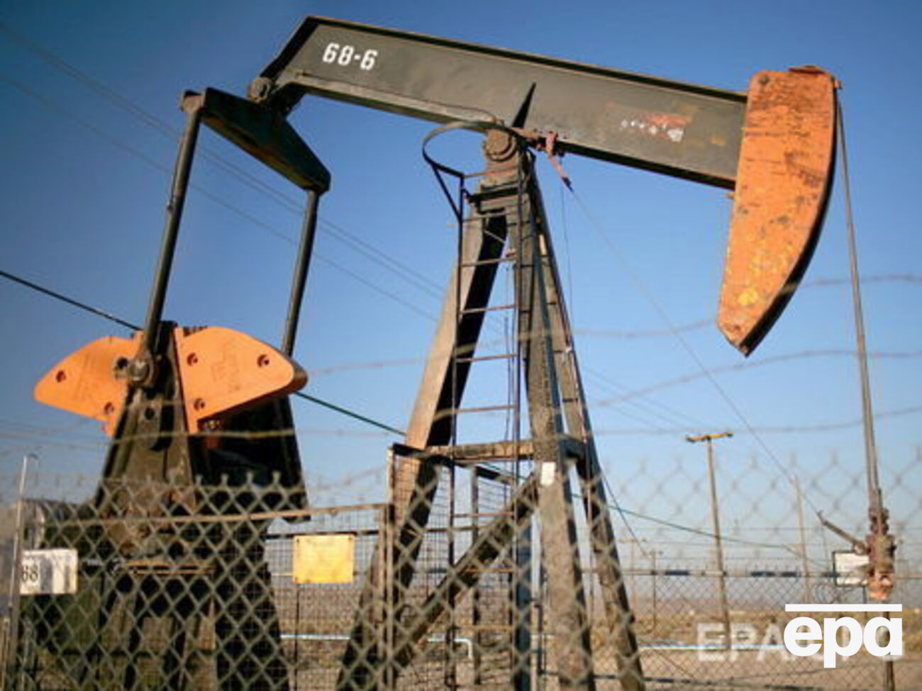 Вартість нафти Brent зростає через очікування домовленості країн ОПЕК і Росії про подальше скорочення нафтовидобутку