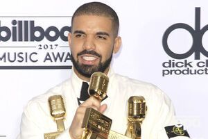Дрейк здобув 13 статуеток Вillboard Music Awards 2017