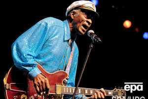 Композиция Big Boys вошла в альбом Chuck