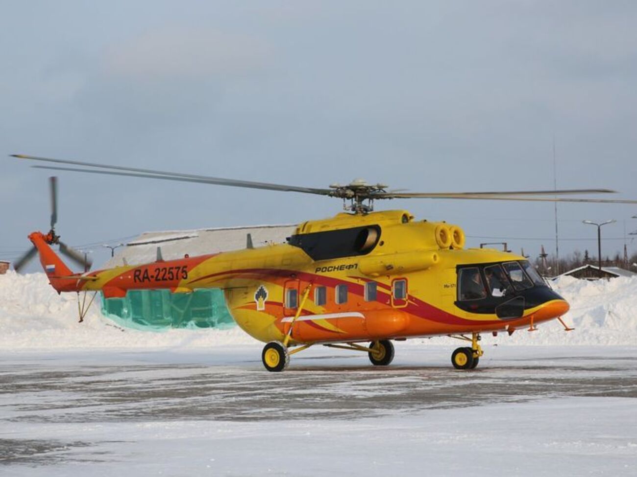 Для пассажиров вертолета "Роснефти" закупили чайные ложки за 14 тыс. рублей