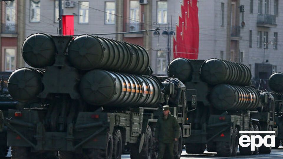 У Криму з'явилися картонні версії систем С-400, заявив Джемілєв