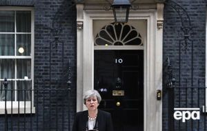 Мэй собирается посетить Манчестер