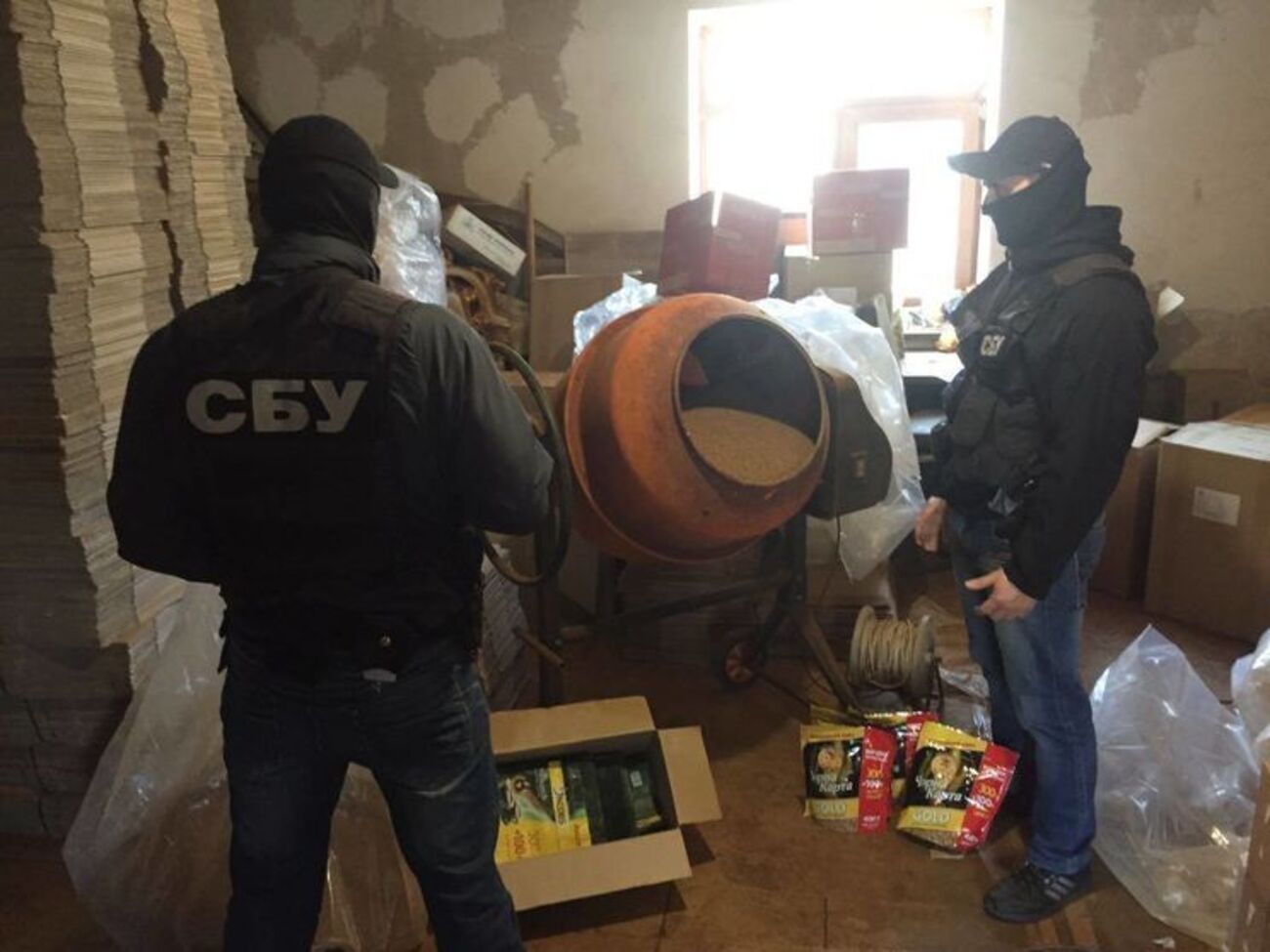 СБУ пресекла деятельность двух подпольных цехов