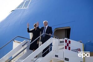 Дональд Трамп намагався взяти руку Меланії в аеропорту Риму
