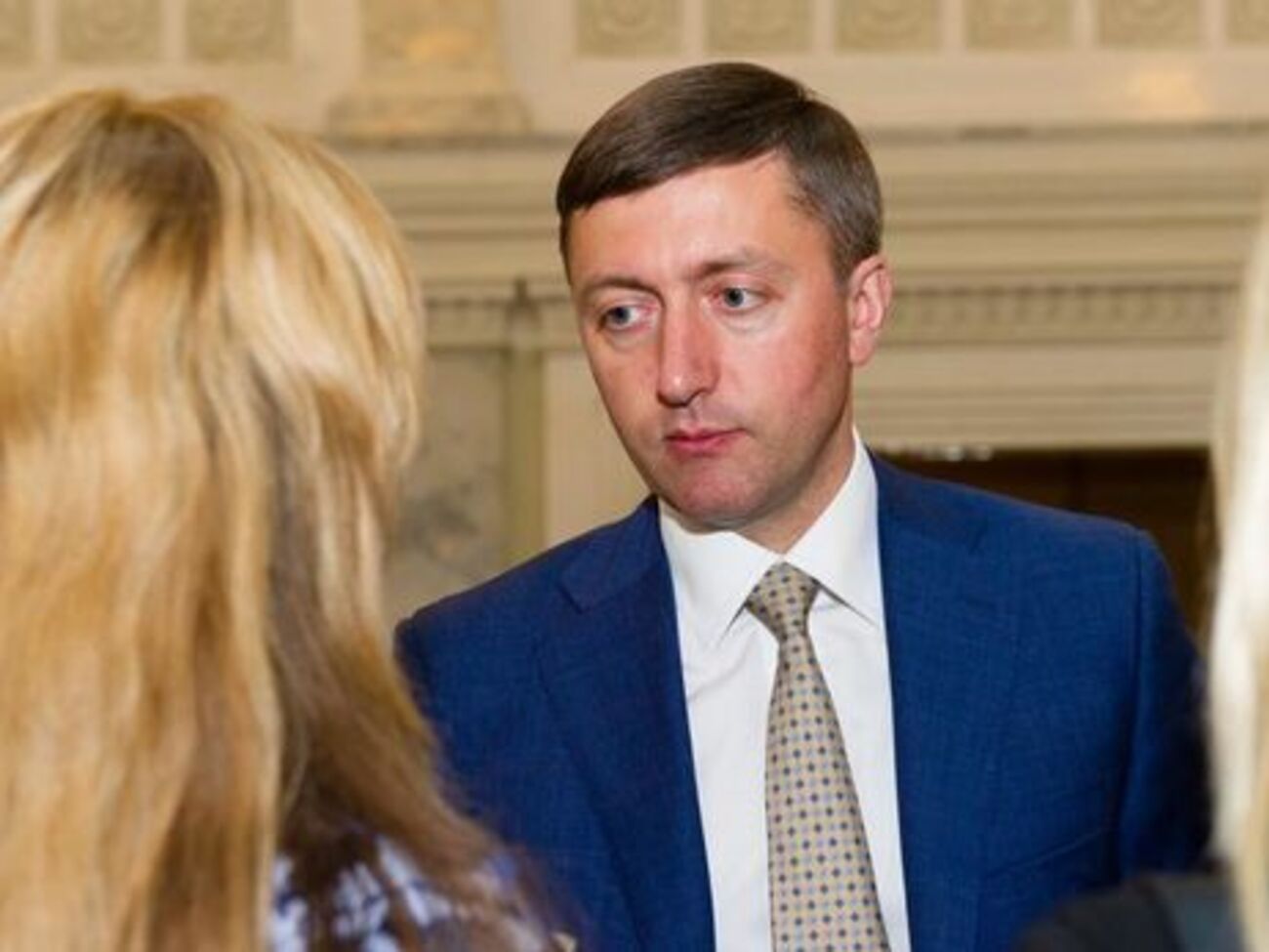 Лабазюк: Для общества сейчас нет хороших депутатов и министров – все в одной обойме, поэтому плохие