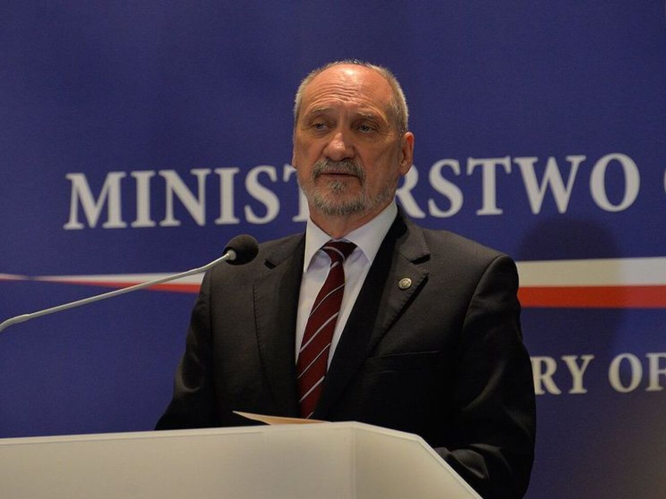 Мацеревич презентовал оборонную концепцию